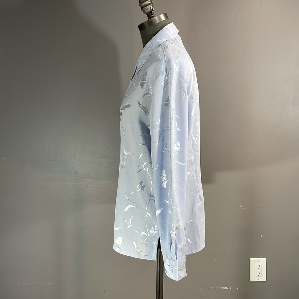 Periwinkle blue blouse size 16 UK (size 12 US) - Picture 3 of 17